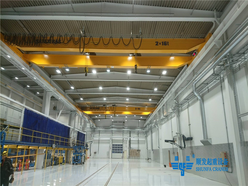 LHE型双梁双葫芦起重机-4.jpg LHE型起重机