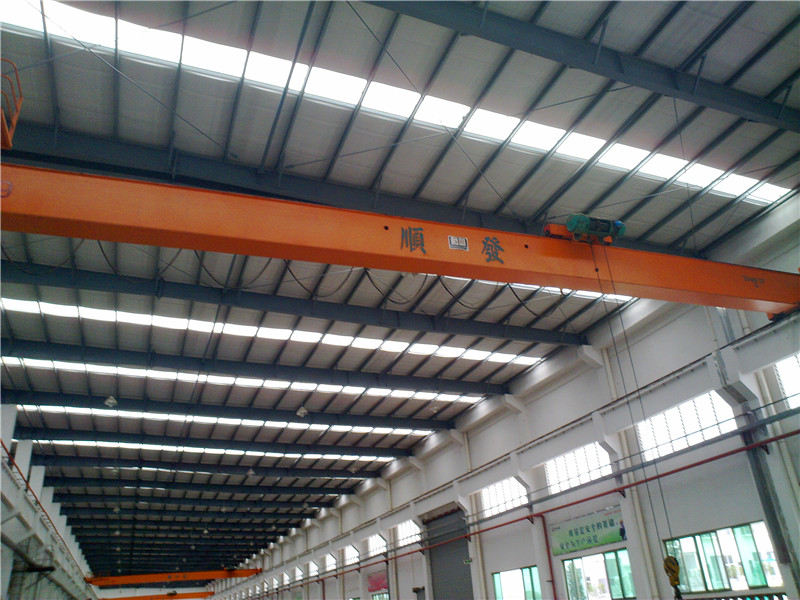 LDP型单梁偏轨式起重机.jpg LDP型单梁偏轨式起重机-2