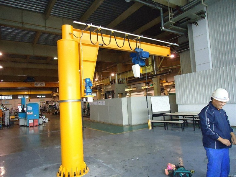 1-1F414104053556.jpg 悬臂起重机